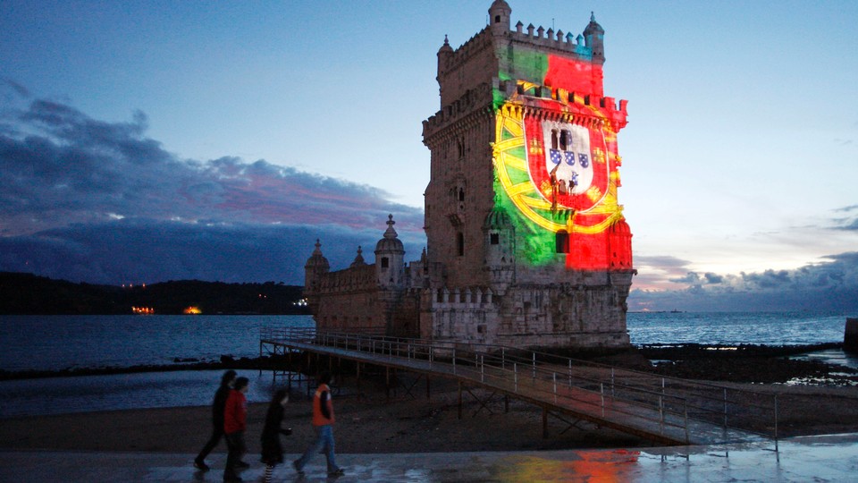 Αντισυνταγματικά τα μέτρα λιτότητας στην Πορτογαλία - Media