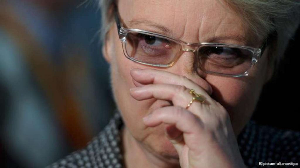 Γερμανία: Κατηγορίες λογοκλοπής κατά της υπουργού Παιδείας - Media