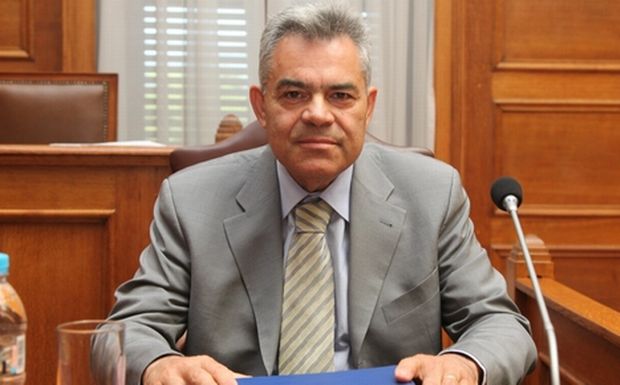 Τη Δευτέρα η δίκη Μαντέλη για τα «μαύρα ταμεία» της Siemens - Media