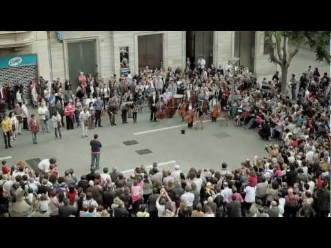 Όταν η μουσική «μαγεύει» τους ανθρώπους (Video) - Media
