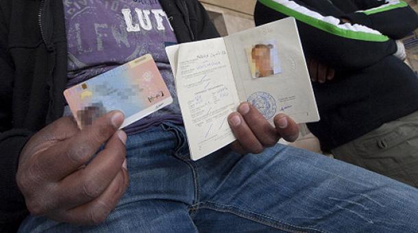 Χορήγηση άδειας παραμονής σε Πακιστανό λόγω αυτοθυσίας - Media