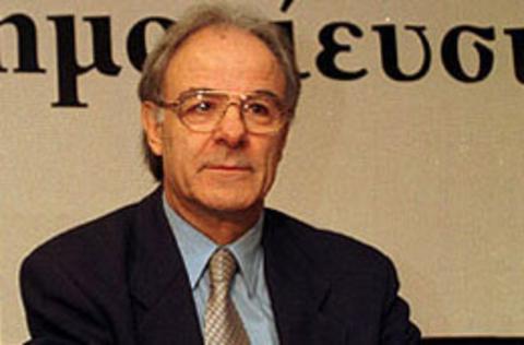 Πέθανε ο δημοσιογράφος Δημήτρης Χαλιβελάκης - Media