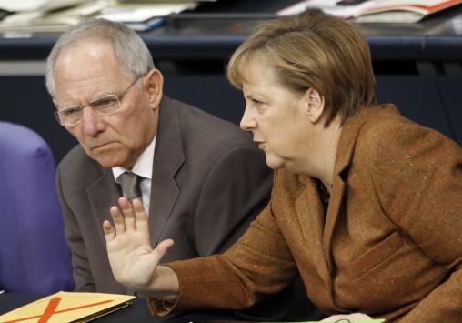 Spiegel: «Φαγώνονται» Μέρκελ και Σόιμπλε για την Ελλάδα - Media