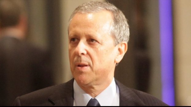 Καταθέτει στην εισαγγελέα ο Τάκης Μπαλτάκος - Media