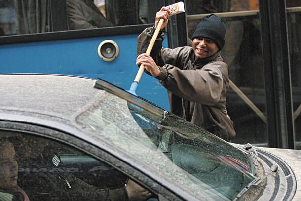 Κακή μέρα για… πλύσιμο αυτοκινήτου – Έρχεται λασποβροχή - Media