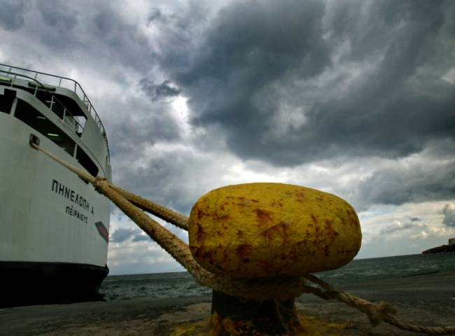 Έμπλεξαν οι άγκυρες στο λιμάνι της Ραφήνας – Πολύωρη ταλαιπωρία για τους επιβάτες - Media