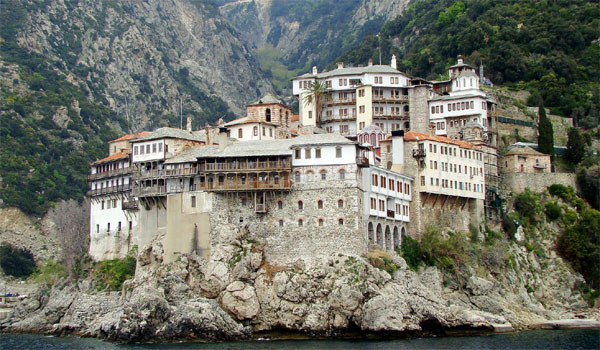 Καταργείται το Άβατο στο Άγιο Όρος; - Media