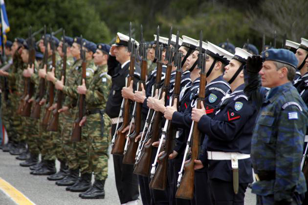 Συνεχίζονται οι αντιδράσεις από τους ένστολους - Media