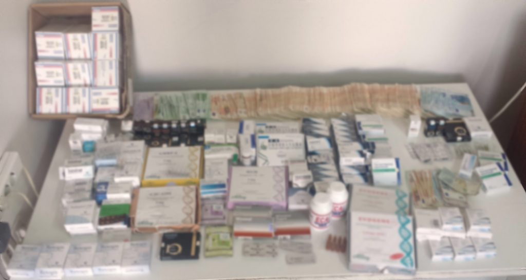 Με χιλιάδες αναβολικά χάπια συνελήφθησαν 2 Έλληνες - Media