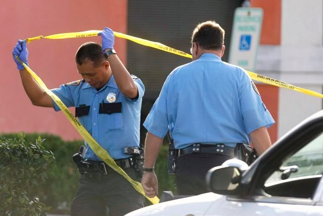 ΗΠΑ: 24χρονος έβαλε φωτιά σε άστεγη που κοιμόταν σε παγκάκι - Media