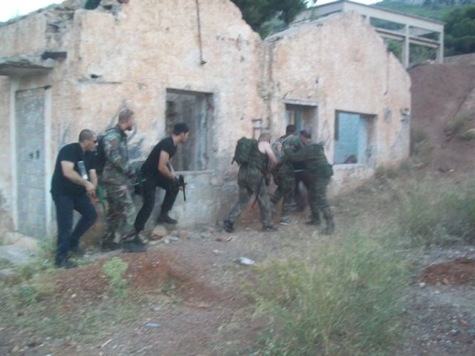 Χρυσή Αυγή α λα... Αλ Κάιντα - Media