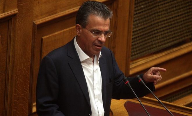 Ντινόπουλος προς Μητσοτάκη: «Εγώ δεν γεννήθηκα υπουργός, ούτε βουλευτής» - Media