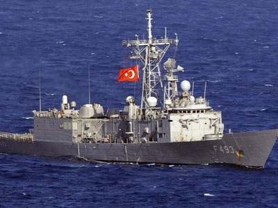 Βόλτες «έκοψε» στο Αιγαίο τουρκική κορβέτα! - Media