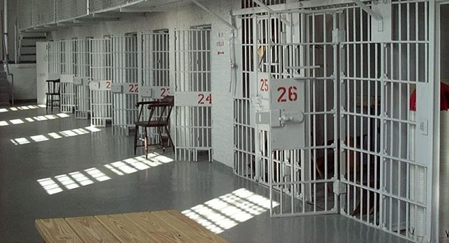 Στην χώρα καταγωγής τους θα μπορούν να εκτίουν τις ποινές τους οι πολίτες της ΕΕ - Media