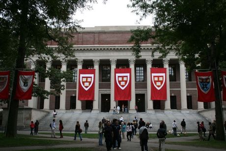 Φοιτητές μηνύουν το Χάρβαρντ για φυλετικές διακρίσεις - Media
