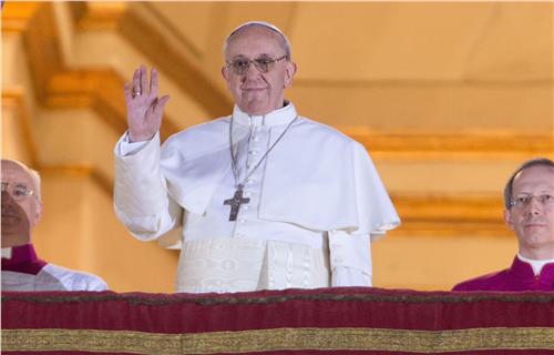 Απλή τελετή ενθρόνισης ζήτησε ο νέος Πάπας - Media