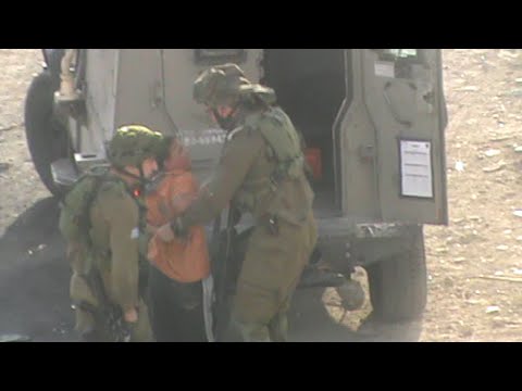 Ισραηλινοί στρατιώτες συλλαμβάνουν 12χρονο Παλαιστίνιο με νοητική στέρηση (Video) - Media