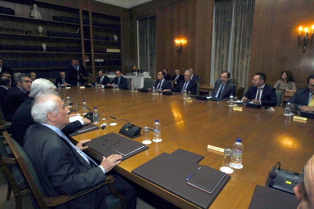 Εξπρές υπουργικό, χωρίς Μανιτάκη - Media