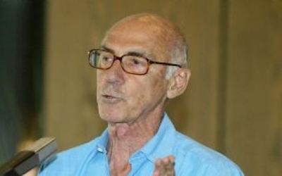 Απεβίωσε ο Χρήστος Λαμπράκης - Media