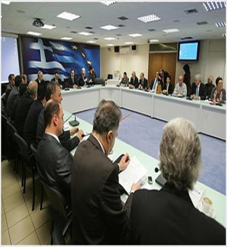 «Μαζέψτε αποδείξεις» το φορολογικό σύνθημα για το 2010 - Media
