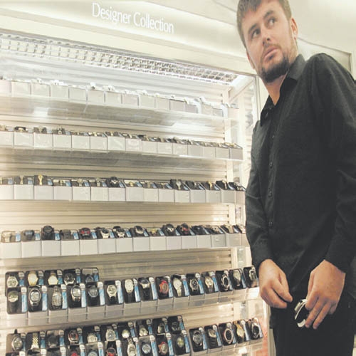 Να κλέβετε, αλλά μόνο από... τους πάγκους - Media