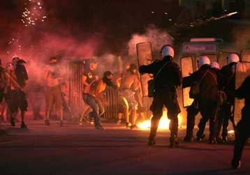Φινάλε με ξύλο…    - Media