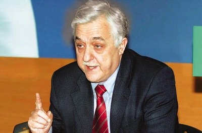 Μεταρρυθμίσεις-σοκ για έξοδο από την κρίση προτείνει ο Αλέκος Παπαδόπουλος - Media