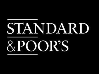 Υποβάθμιση ελληνικών τραπεζών από S&P - Media