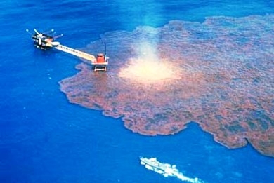 Με σκυρόδεμα κλείνουν την διαρροή στον κόλπο του Μεξικού - Media