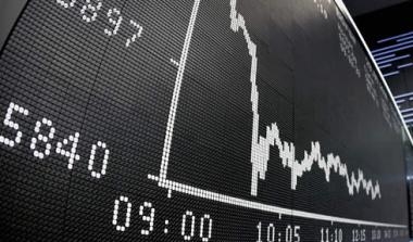 Πτώση 0,46% στο ΧΑΑ - Media