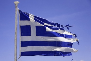 Λίγο ακόμα και θα μας έριχνε στα σκουπίδια (junk) ο Moody’s... - Media