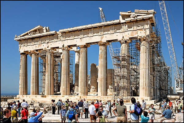 Όπου και να ταξιδέψω η Ελλάδα με... λιγώνει... - Media