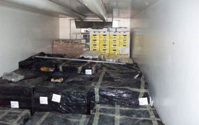 Νομαρχία Πειραιά: «Stop» σε 18,5 τόνους ακατάλληλων τροφίμων - Media