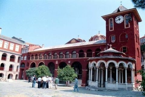 Στο μικροσκόπιο οι σχέσεις Βατοπεδίου - Marfin - Media
