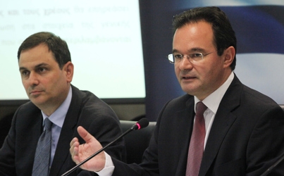 Μείωση του ελλείμματος κατά 39,7% - Media