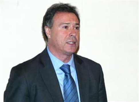 Την Περιφέρεια Αττικής θέλει ο Γ. Σγουρός - Media