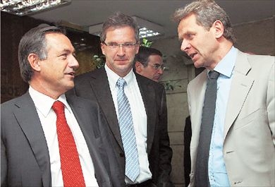 Συνάντηση Παπακωνσταντίνου – τρόικας για προϋπολογισμό και διαρθρωτικές αλλαγές  - Media