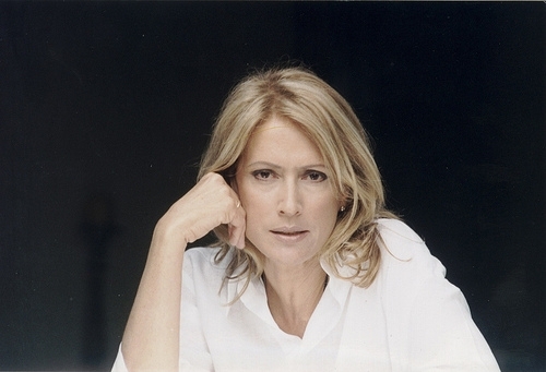 Παλιοζωή και κοινωνία άδικη - Media