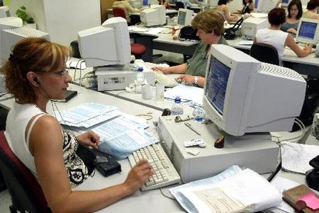 Αλλαγές στις εργασιακές συμβάσεις λόγω Μνημονίου... - Media