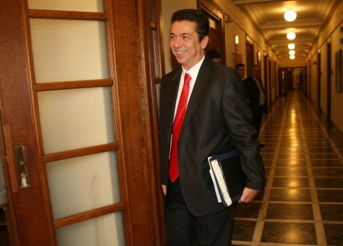 Επιτάχυνση των διαδικασιών για τις στρατηγικές επενδύσεις  - Media