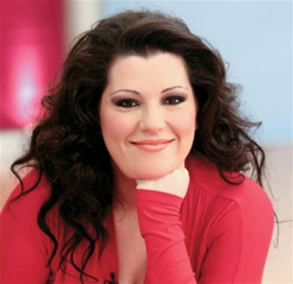 Κατερίνα Ζαρίφη - Media