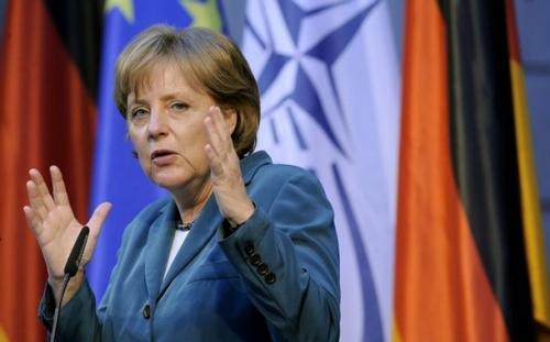 Άνγκελα Μέρκελ: «Η Ευρωζώνη δεν κινδυνεύει» - Media
