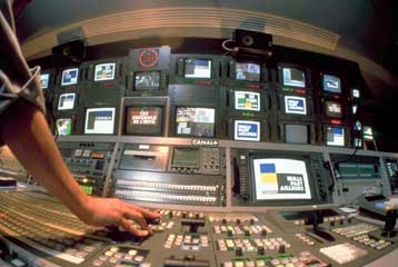 «Ρυθμίσεις και Αρρυθμίες» της ψηφιακής μετάβασης – Ημερίδα του ΙΟΜ - Media