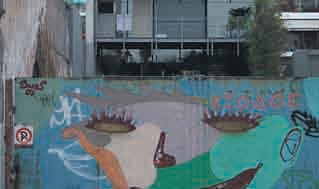 Υπογράφει το http://metaxourgeio.wordpress.com/ - Media