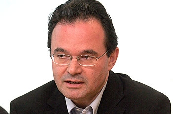 Συνάντηση Παπακωνσταντίνου – Σαμαρά για την πορεία της οικονομίας - Media