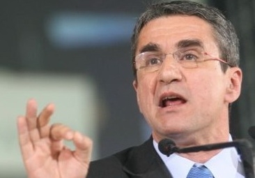 Α. Λοβέρδος: «Χωρίς καμία εξαίρεση ο αντικαπνιστικός νόμος» - Media