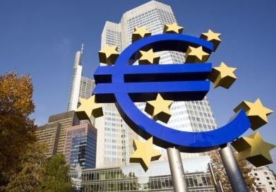 ΕΚΤ: «Παραμένει στην Ευρωζώνη, όποια χώρα προχωρά σε αναδιάρθρωση του χρέους της.» - Media