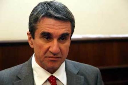 Λοβέρδος: Συνέντευξη τύπου εφ’ όλης της ύλης - Media