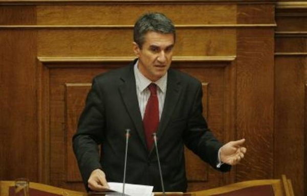 Μέχρι τον Ιούνιο θα εξυπηρετούν οι γιατροί στο ΙΚΑ  - Media