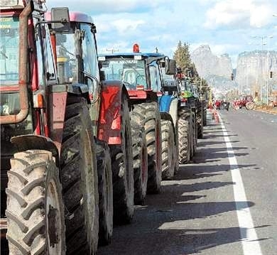 Ελεύθεροι οι επτά αγρότες - Media